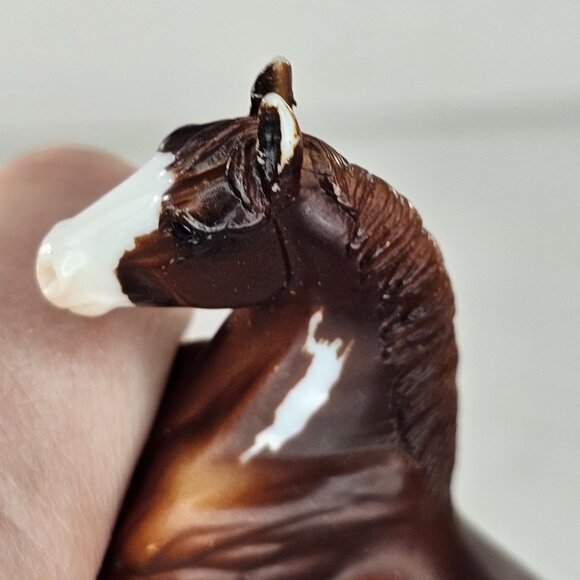 Breyer Stablemate Body Horse Trotting Warmblood Chestnut Pinto #5885 AS IS - Picture 9 of 10